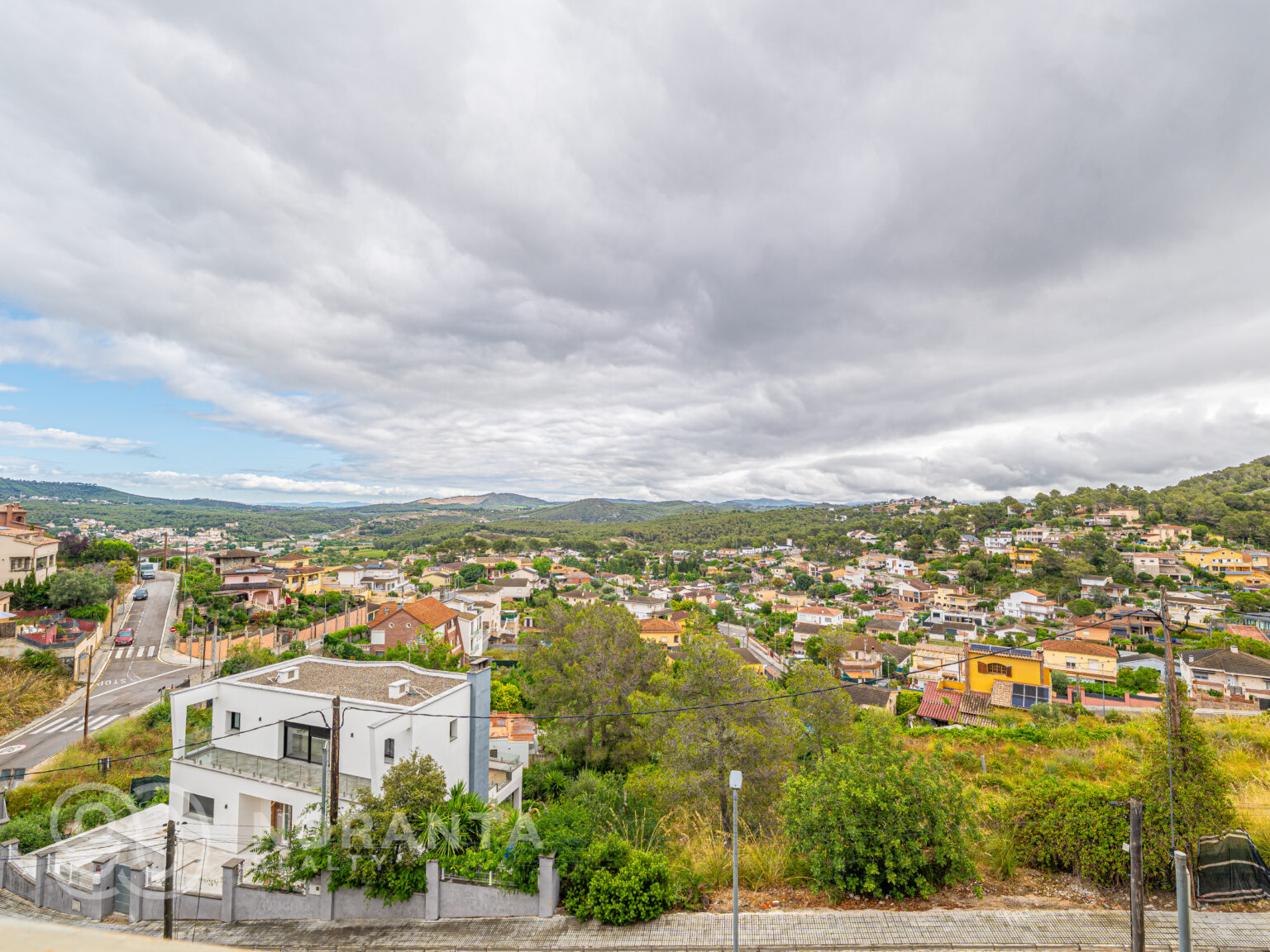 P1096389-HDR